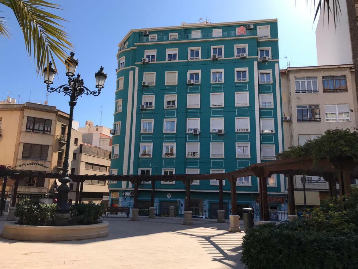 La Casa De Los Espejos Alicante Exterior photo